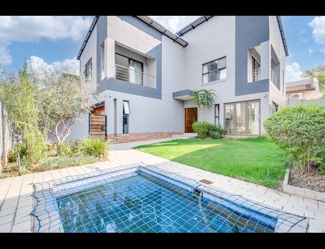 4 BEDROOM HOUSE FOR SALE IN BRYANSTON